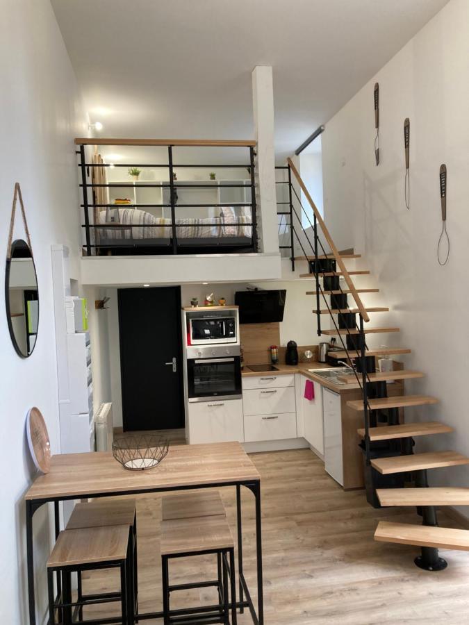 Appartement Au Coeur D'Espalion La Cabane Du Lot Buitenkant foto